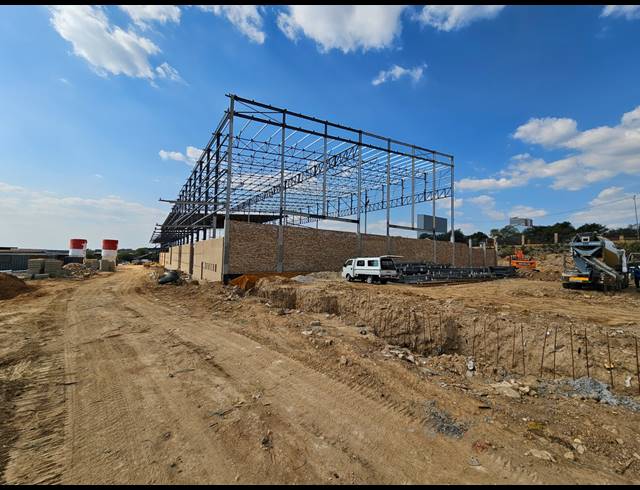 8,833M² WAREHOUSE TO LET IN NORTH RIDING